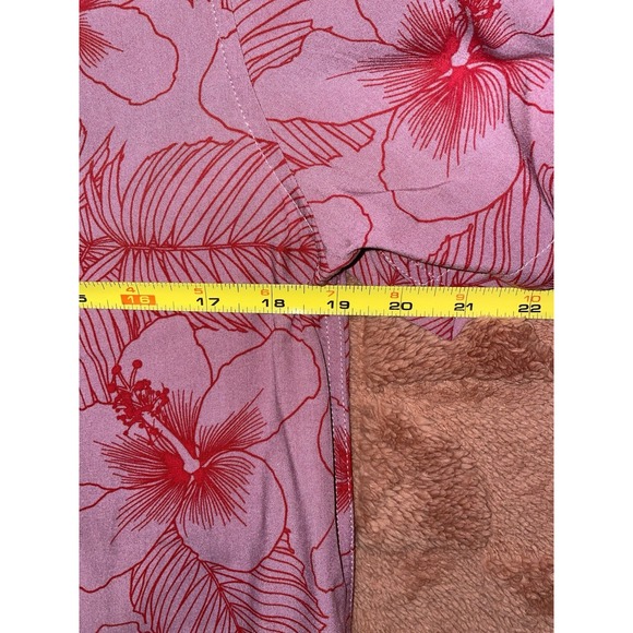 Laguna Men's M Pink Red Floral Hawaiian Short Sleeve Breathable Button-Up Shirt - Picture 6 of 6